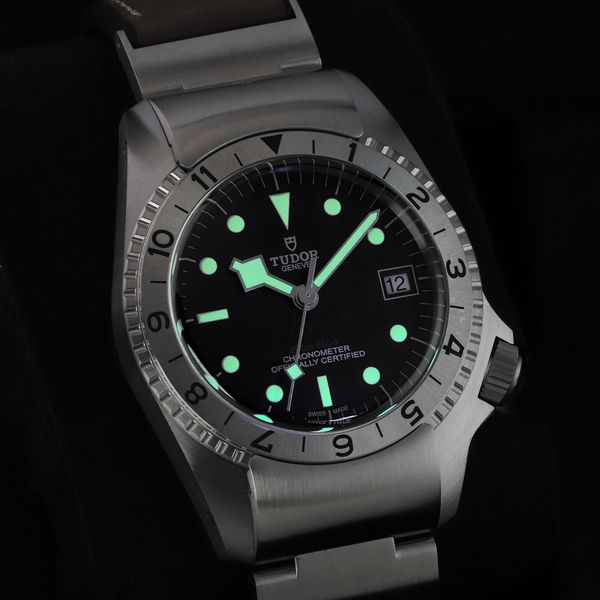 Tudor Black Bay M70150-0001